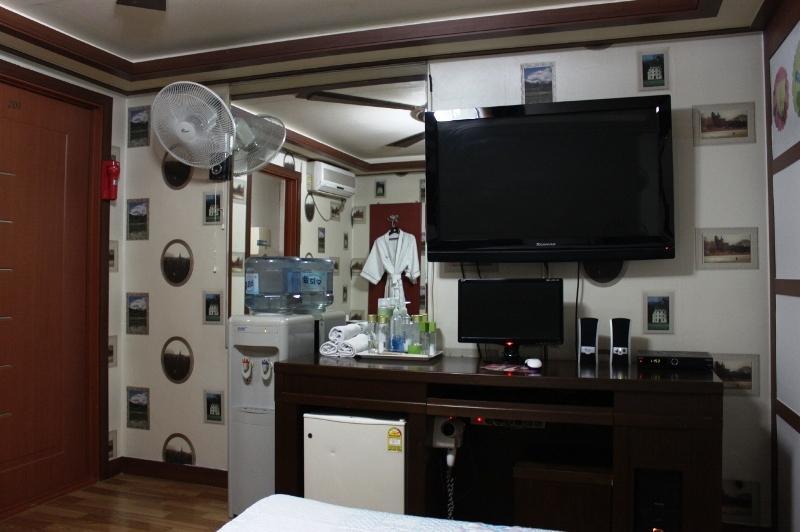 Picasso Motel Jongno Seoul Zimmer foto